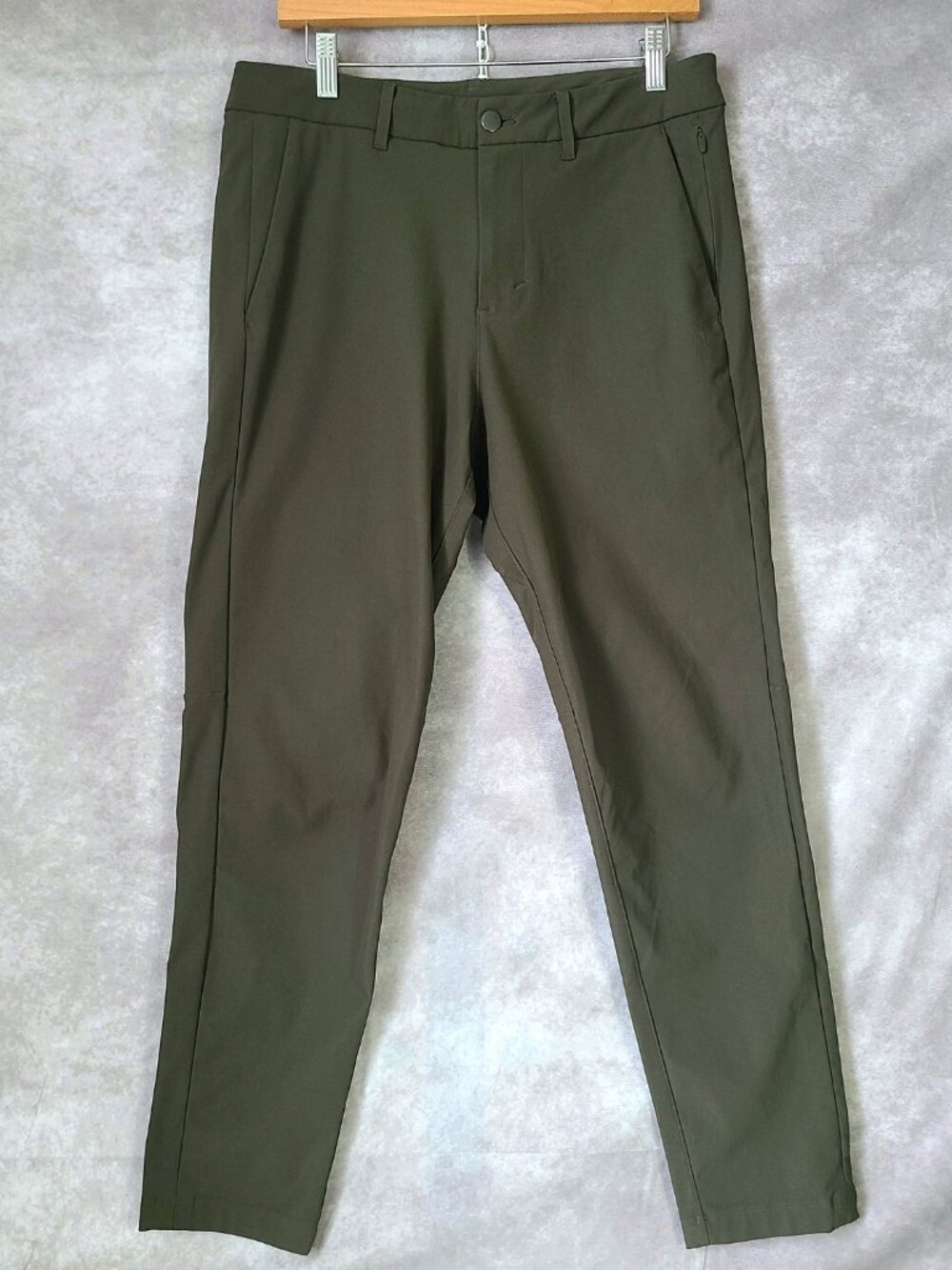 Lululemon Men's 31 Commission Pant Slim Olive Green Travel Performance Stretch